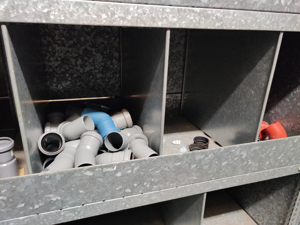 Werkstatt/ Klempnereinrichtung aus dem Hafenumfeld-12