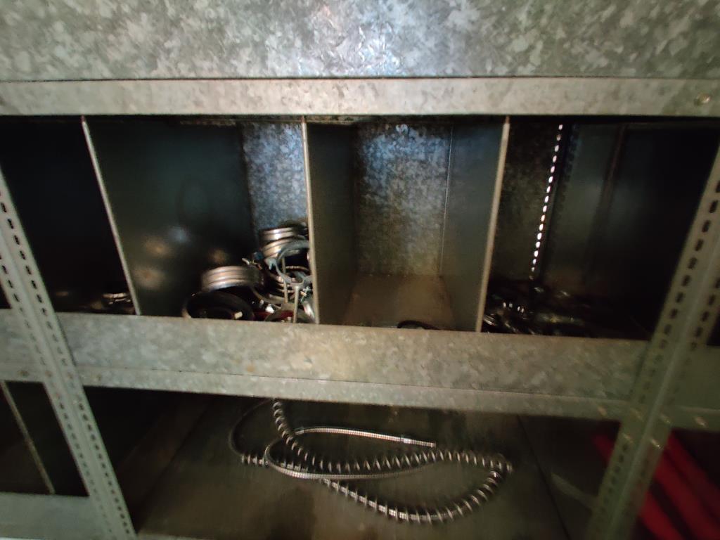 Werkstatt/ Klempnereinrichtung aus dem Hafenumfeld-3