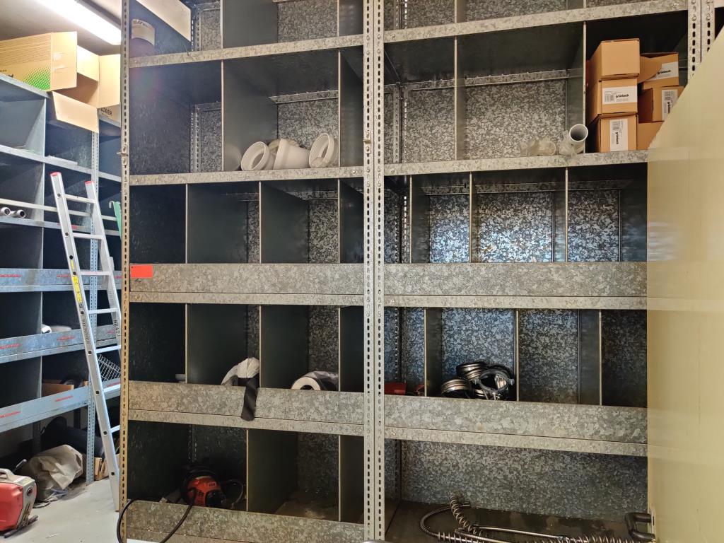 Werkstatt/ Klempnereinrichtung aus dem Hafenumfeld-8