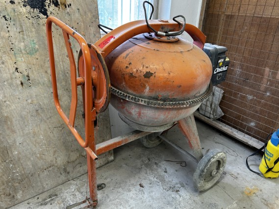 Gebrauchte Lieger/ Anlegepontons-2