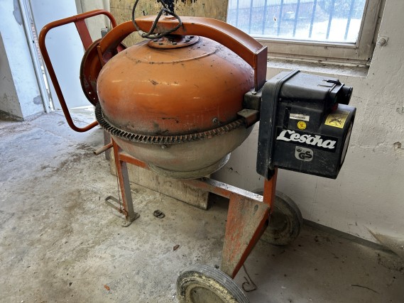 Gebrauchte Lieger/ Anlegepontons-1