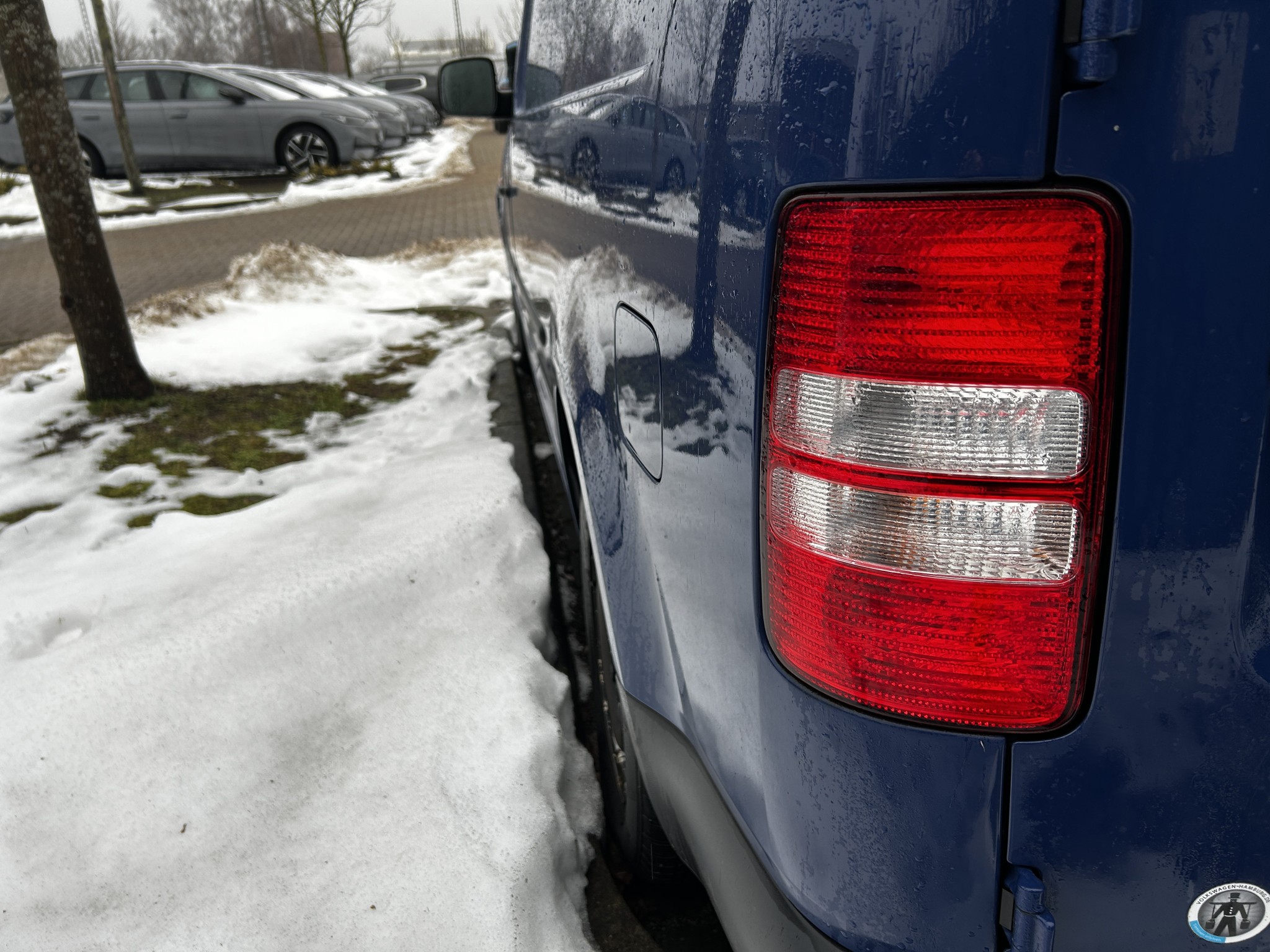 gepflegte Fahrzeuge aus dem Hafenumfeld-9