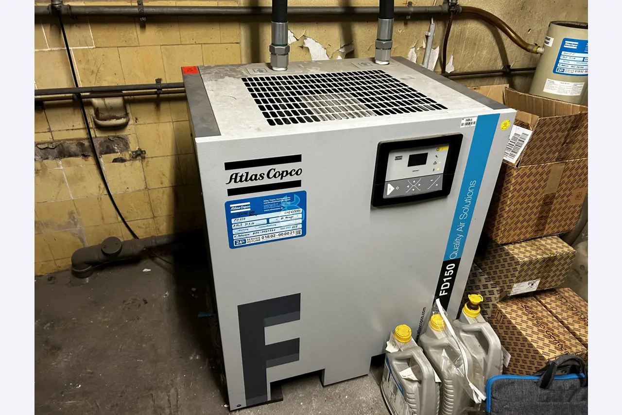 Technical equipment from the port environment-10