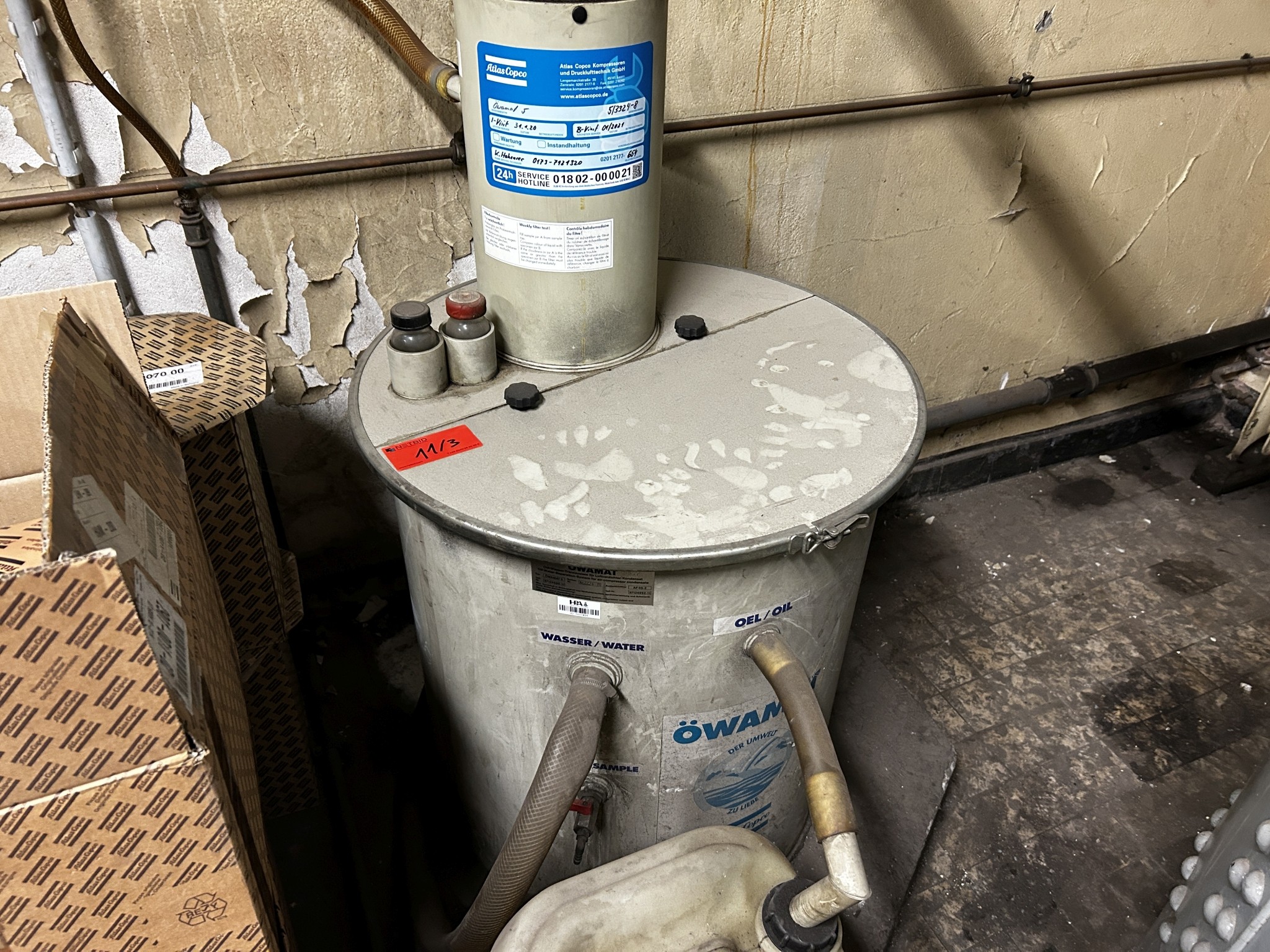 Technical equipment from the port environment-14