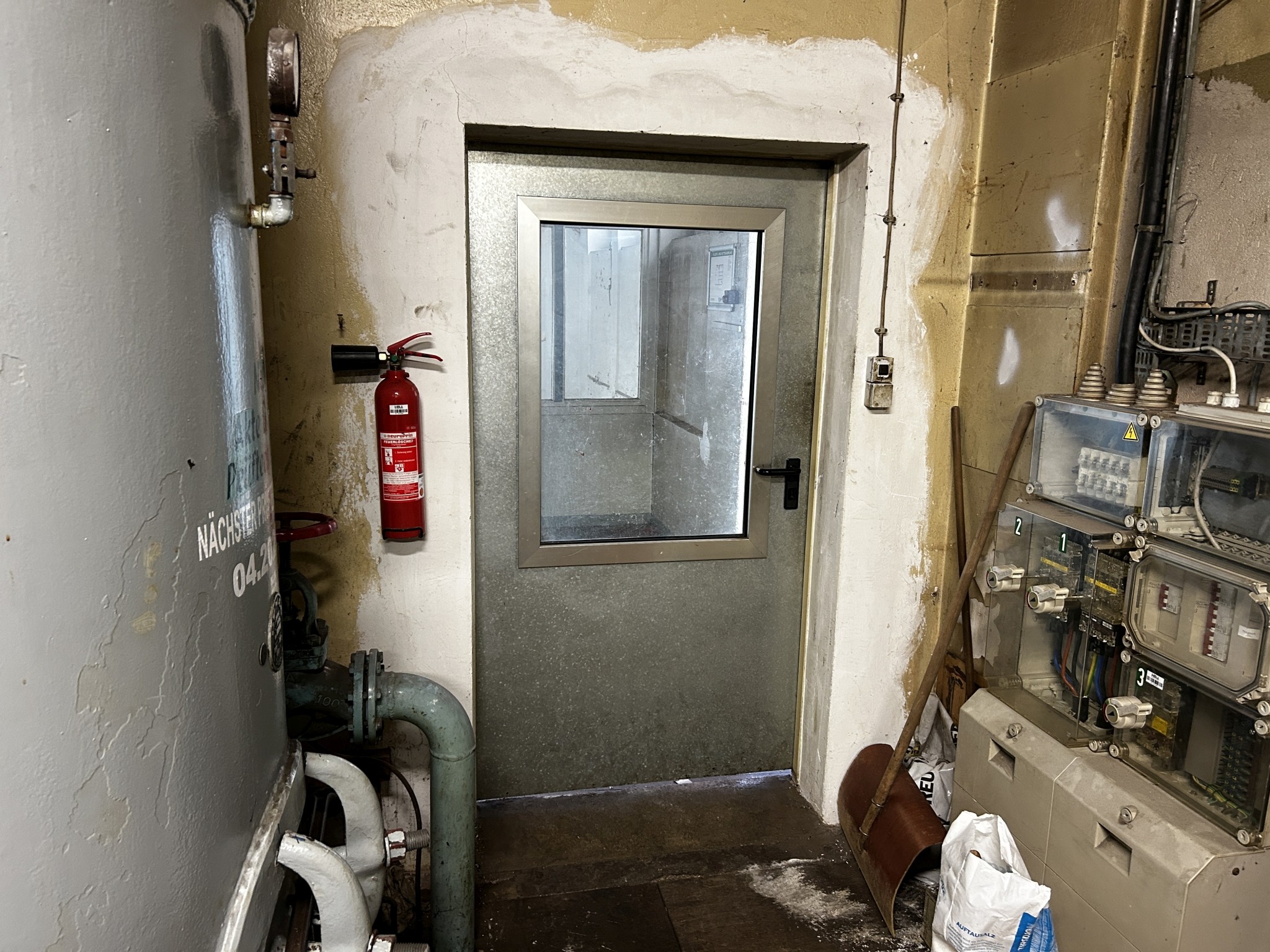 Technical equipment from the port environment-15