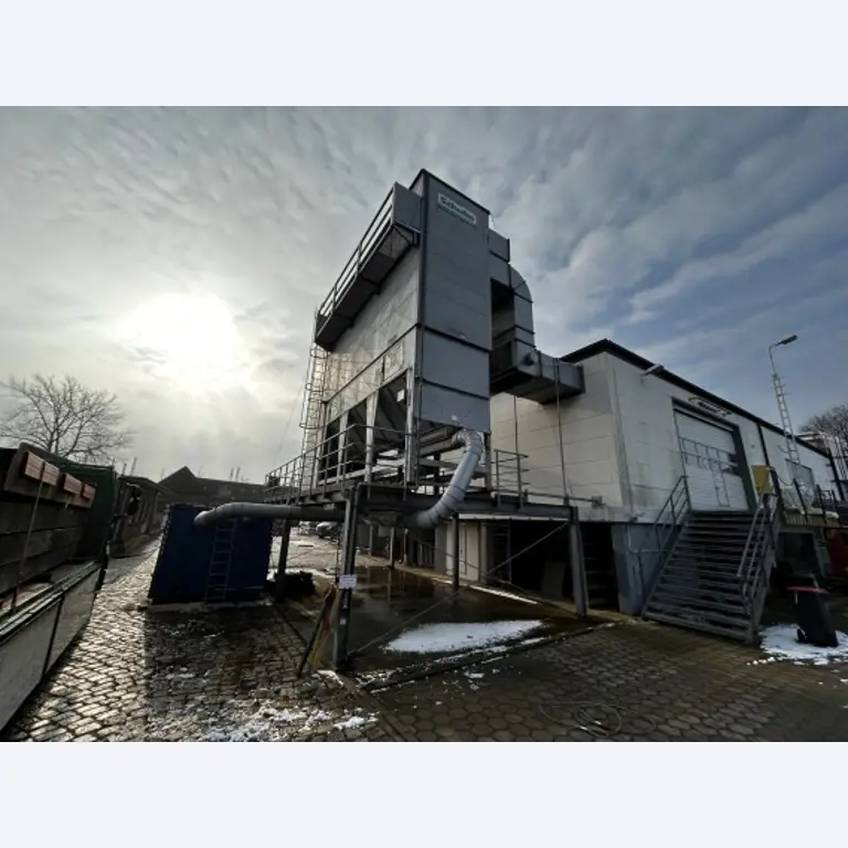 Working ship (direction finding boat) "Deepenschriewer IV" <br>and living barge "WS 3"-1