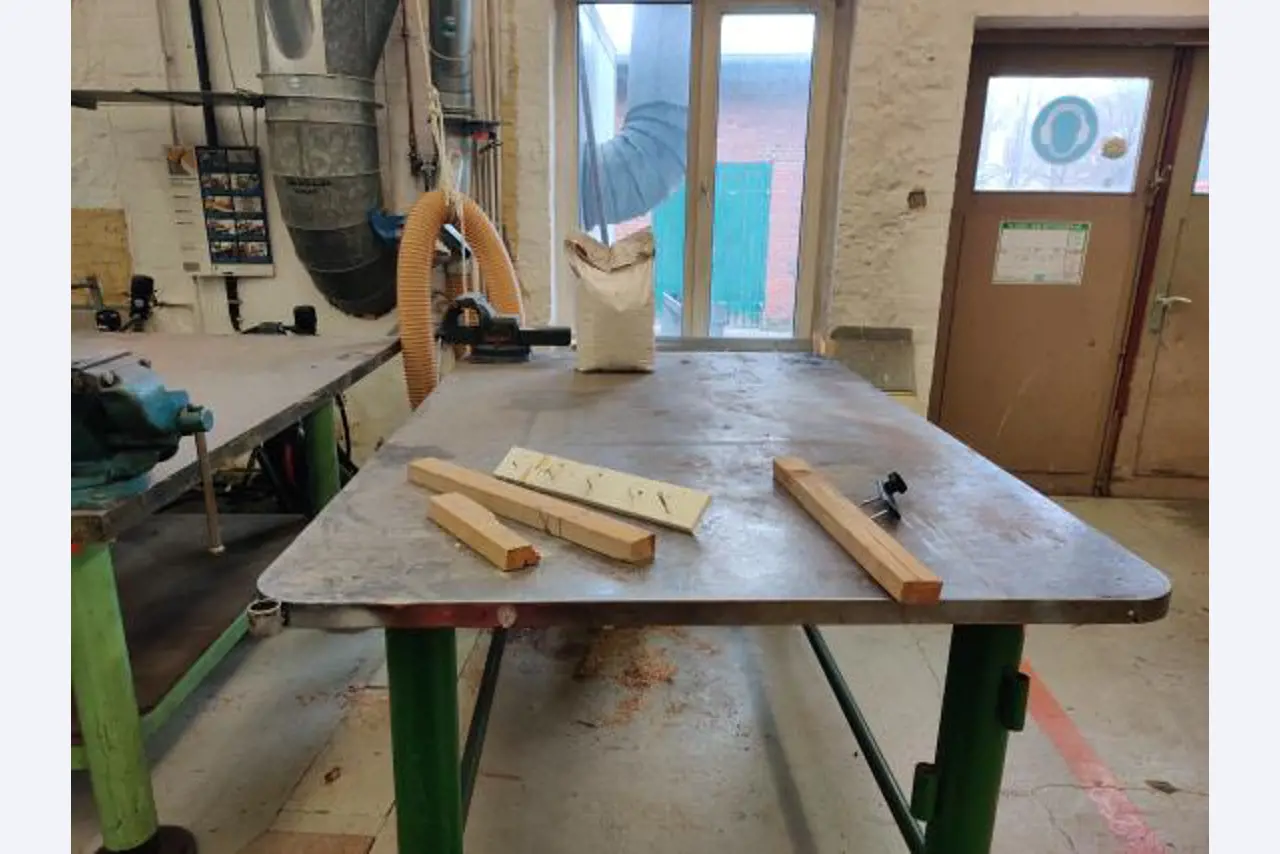 Working ship (direction finding boat) "Deepenschriewer IV" <br>and living barge "WS 3"-2