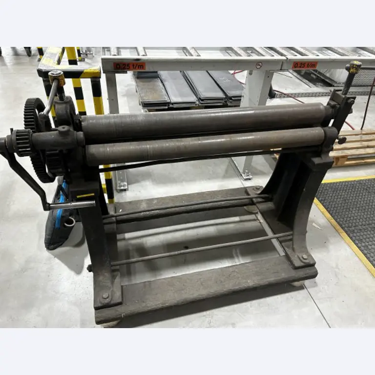 Working ship (direction finding boat) "Deepenschriewer IV" <br>and living barge "WS 3"-1