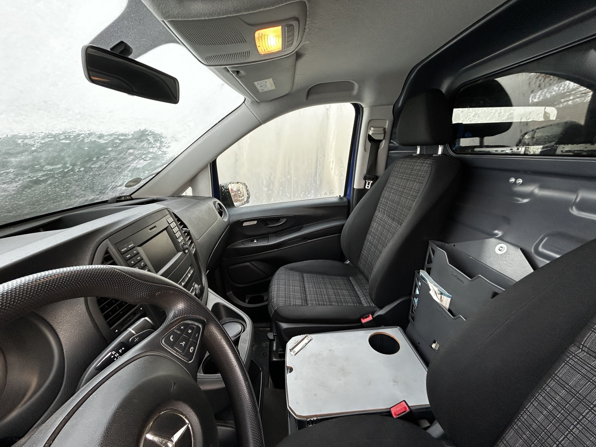 gepflegte Behördenfahrzeuge aus dem Hafenumfeld-11