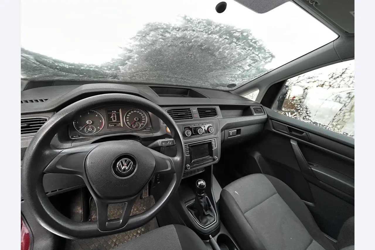 gepflegte Behördenfahrzeuge aus dem Hafenumfeld-11