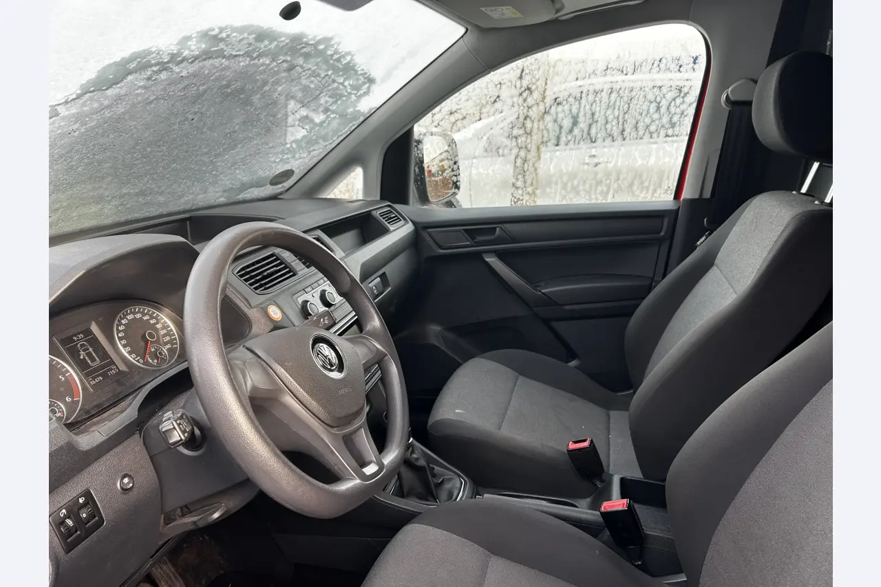 gepflegte Behördenfahrzeuge aus dem Hafenumfeld-9