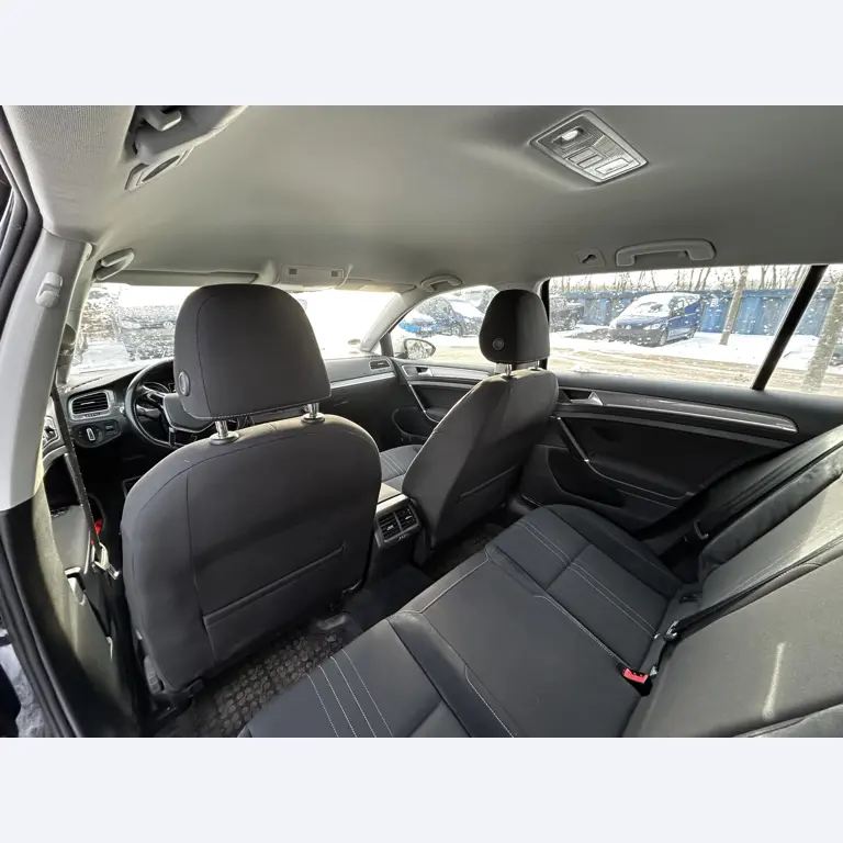 gepflegte Behördenfahrzeuge aus dem Hafenumfeld-13