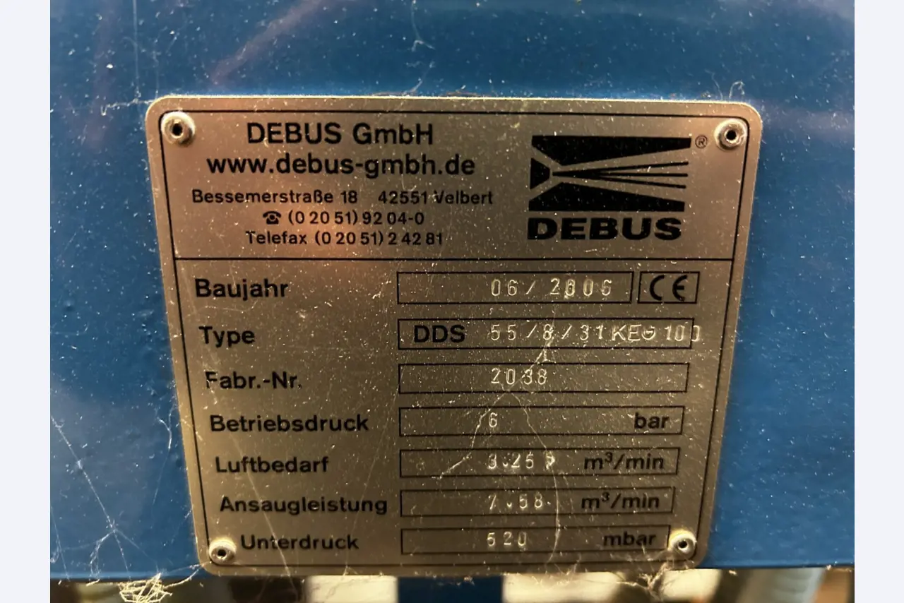 well-kept technical equipment from the port environment-2