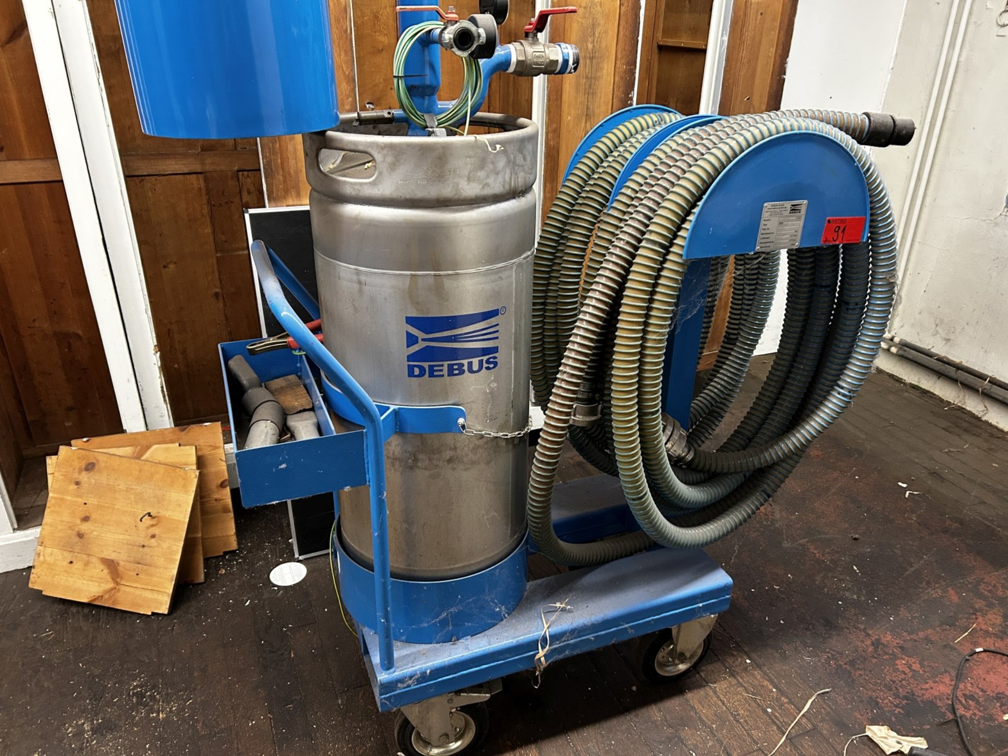 Technical equipment from the port environment-1