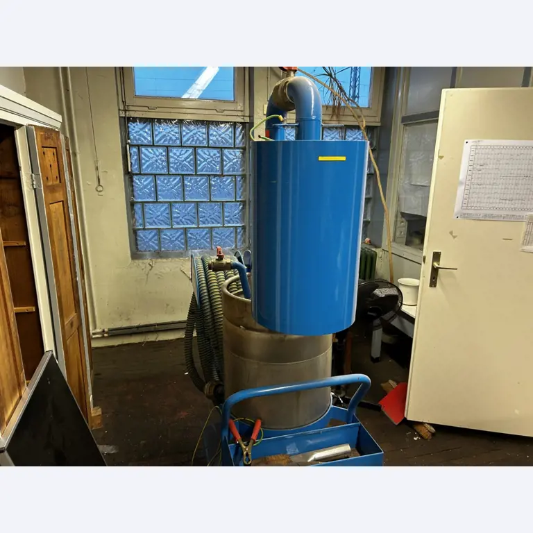 well-kept technical equipment from the port environment-4