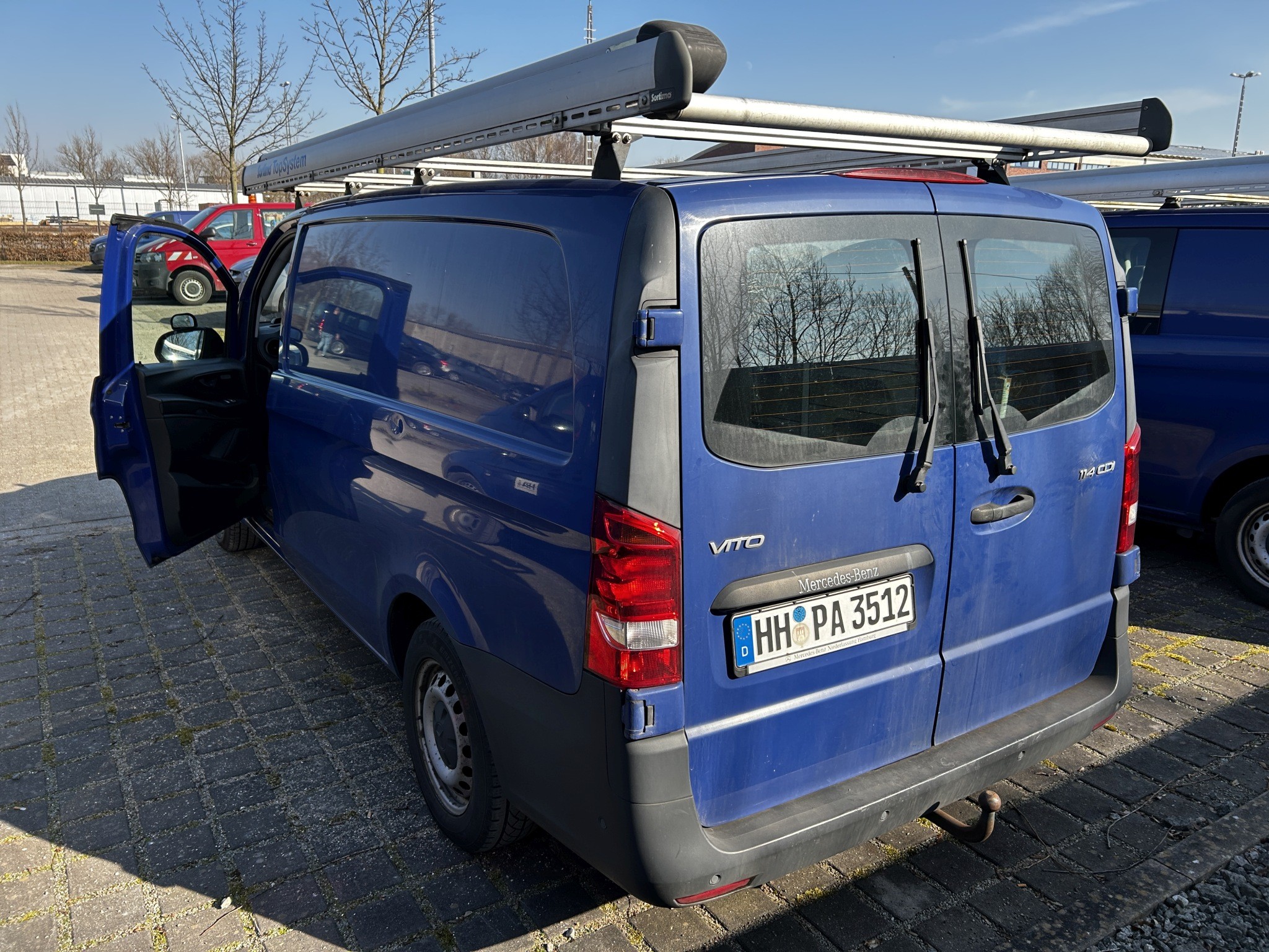 Technical equipment from the port environment-10