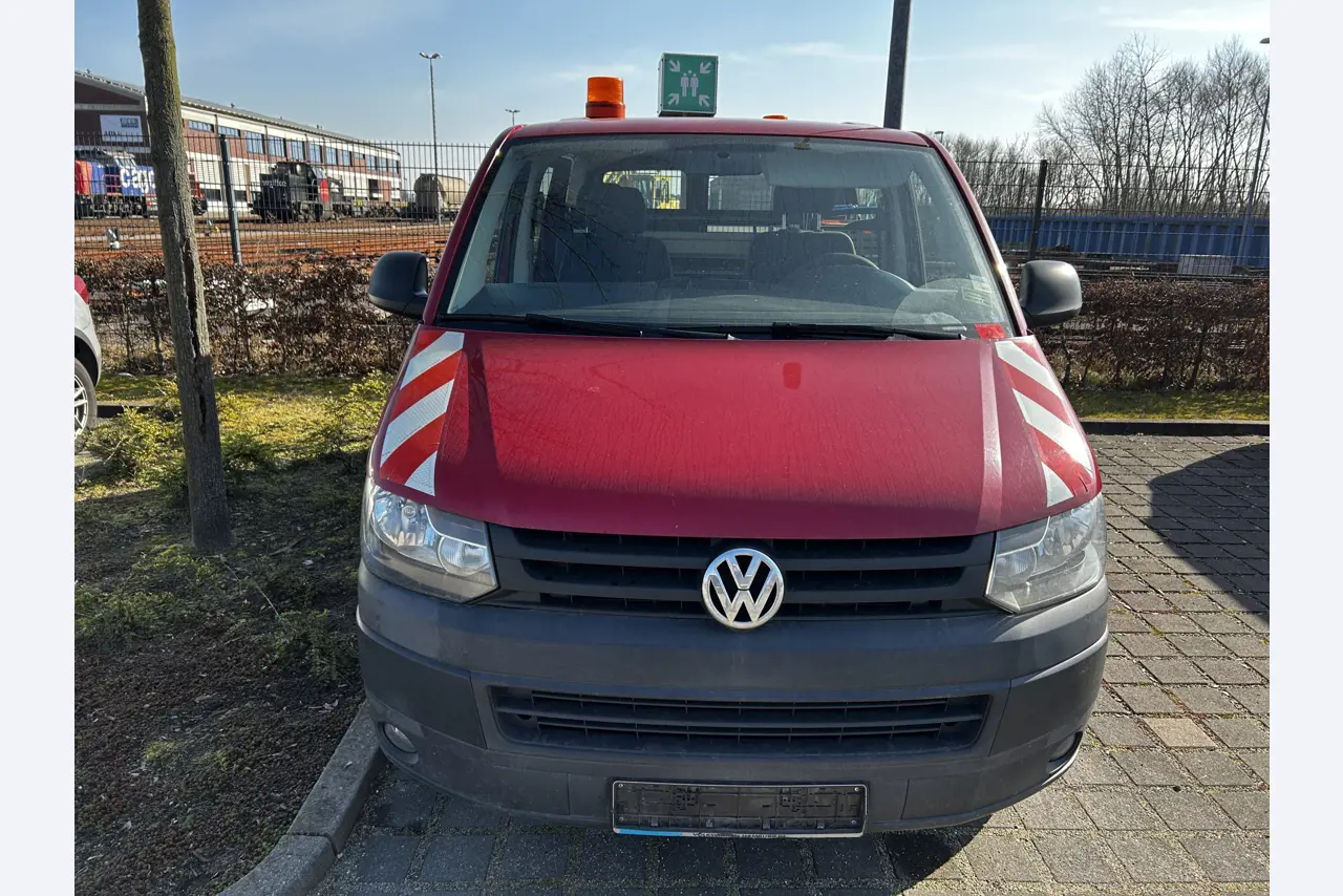 Werkstatt/ Klempnereinrichtung aus dem Hafenumfeld-2