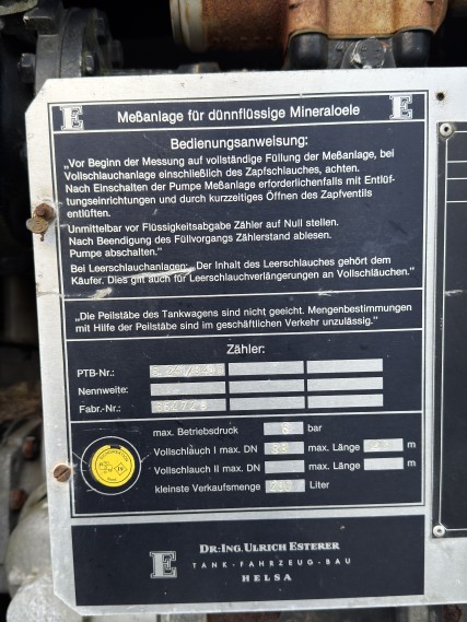 Delovni čoln (sondirni čoln) "Deepenschriewer IV" <br>kot tudi stanovanjske barke "WS 3"

-2