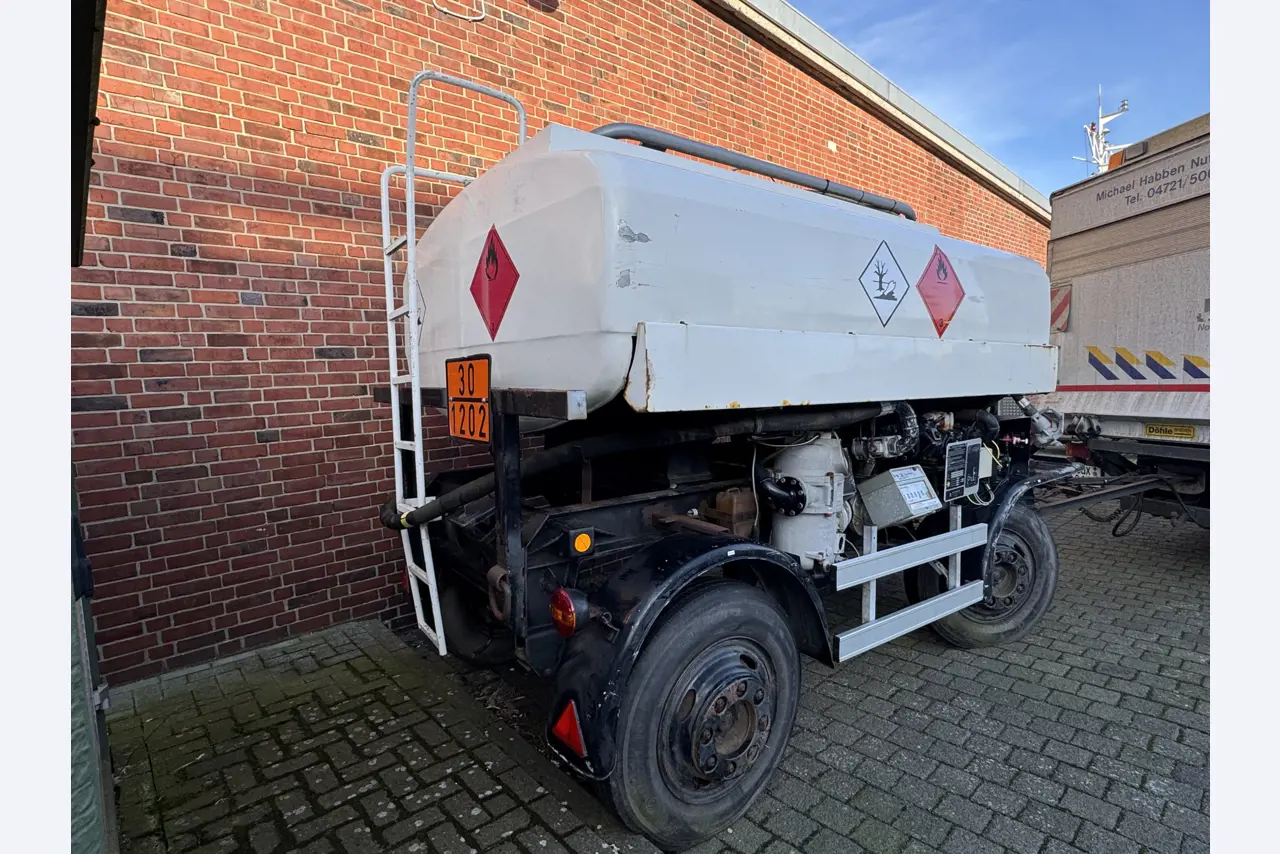 Technical equipment from the port environment-7