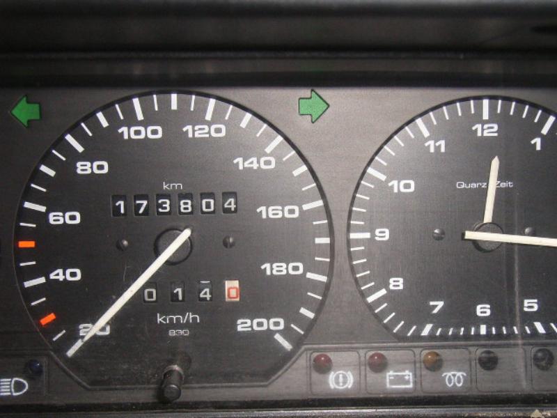 Véhicules administratifs
-9