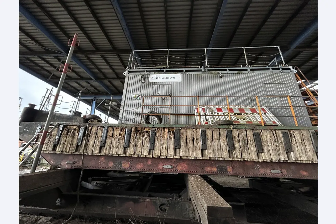 Technical equipment from the port environment-14