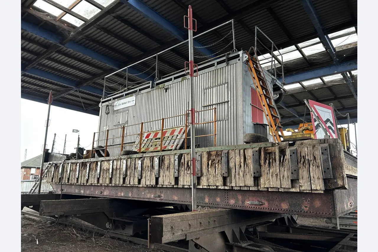 Equipamento de oficina/canalização da zona portuária-1