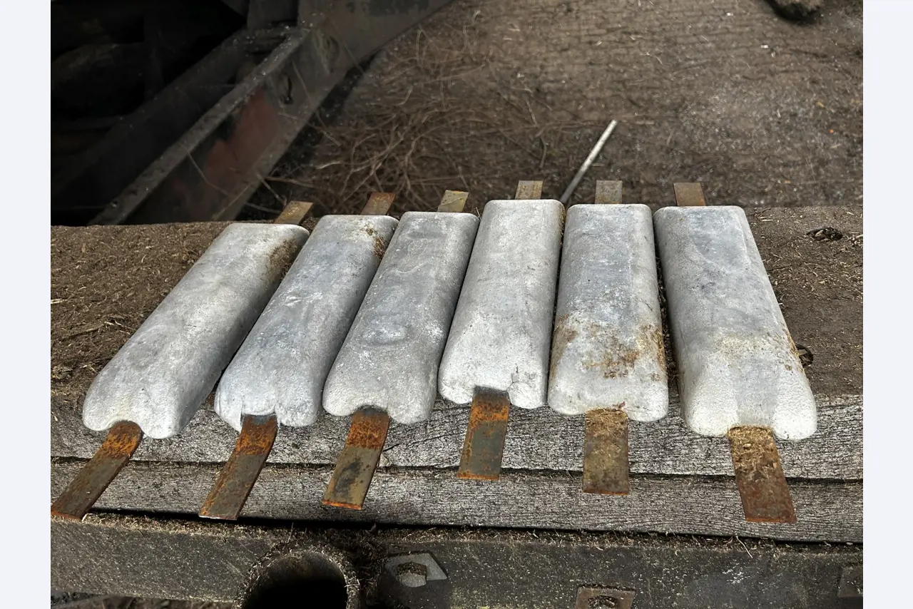 Technical equipment from the port environment-39