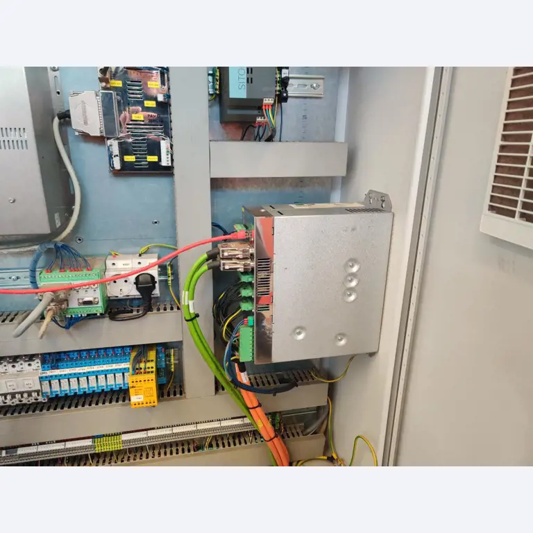 Equipamento de oficina/canalização da zona portuária-11