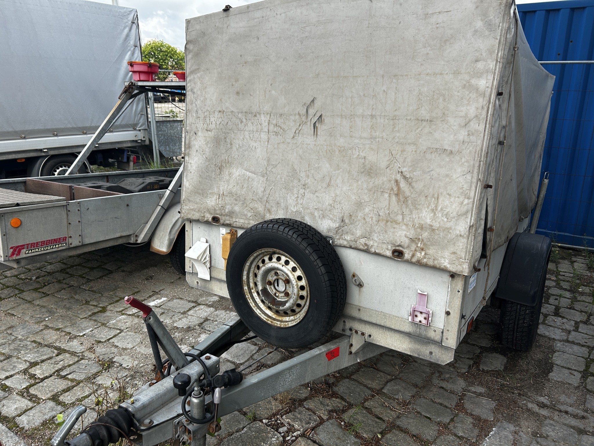 Oprema za delavnico/inštalatersko opremo z območja pristanišča-1