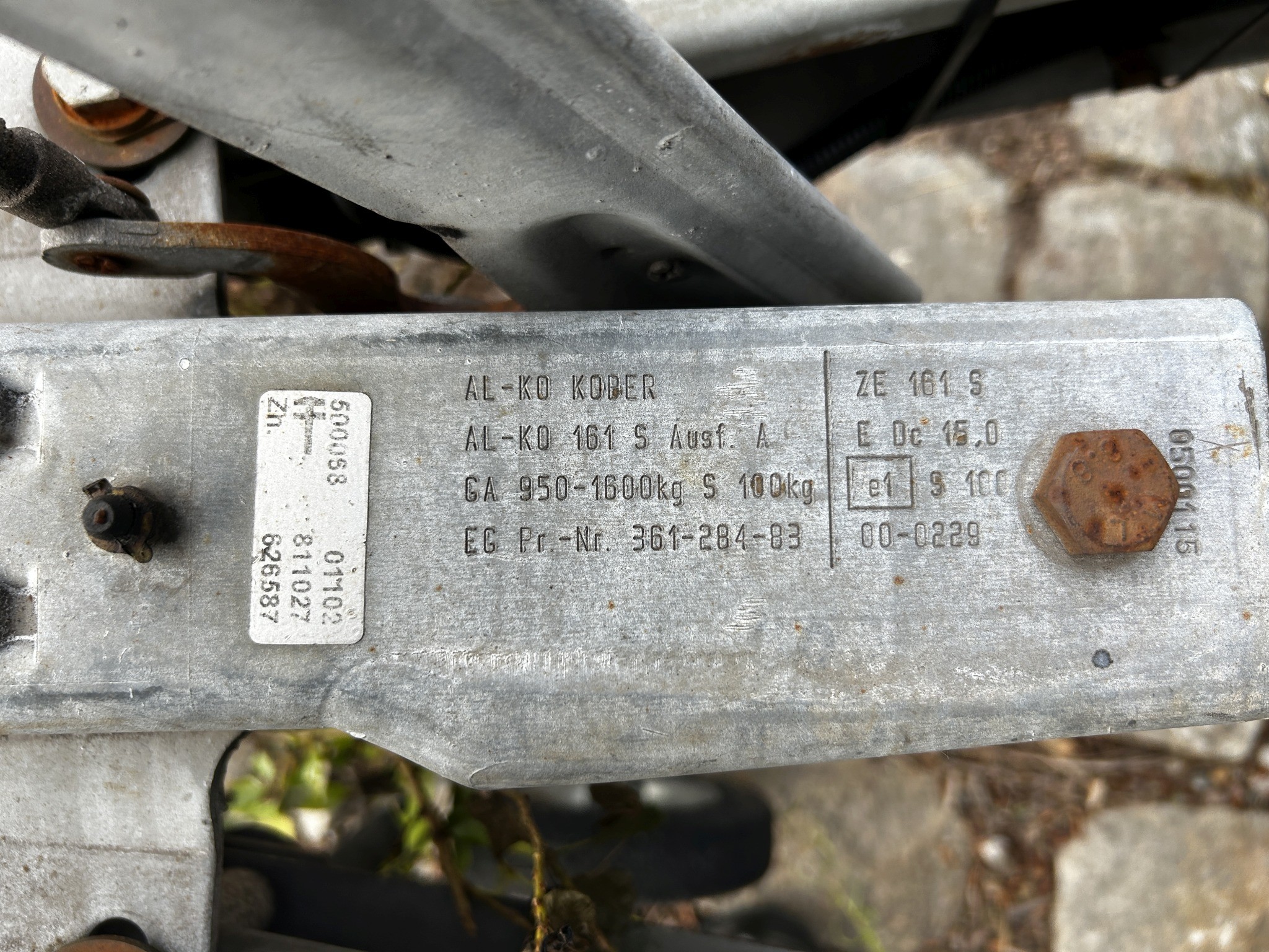 Oprema za delavnico/inštalatersko opremo z območja pristanišča-2