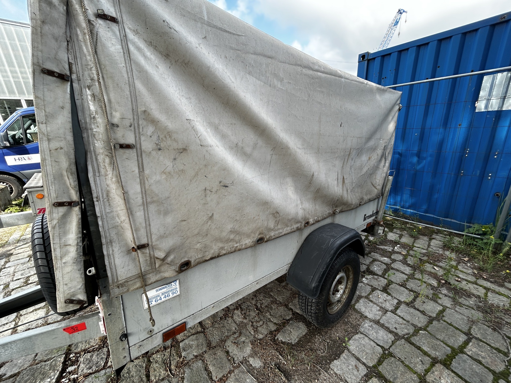 Oprema za delavnico/inštalatersko opremo z območja pristanišča-9