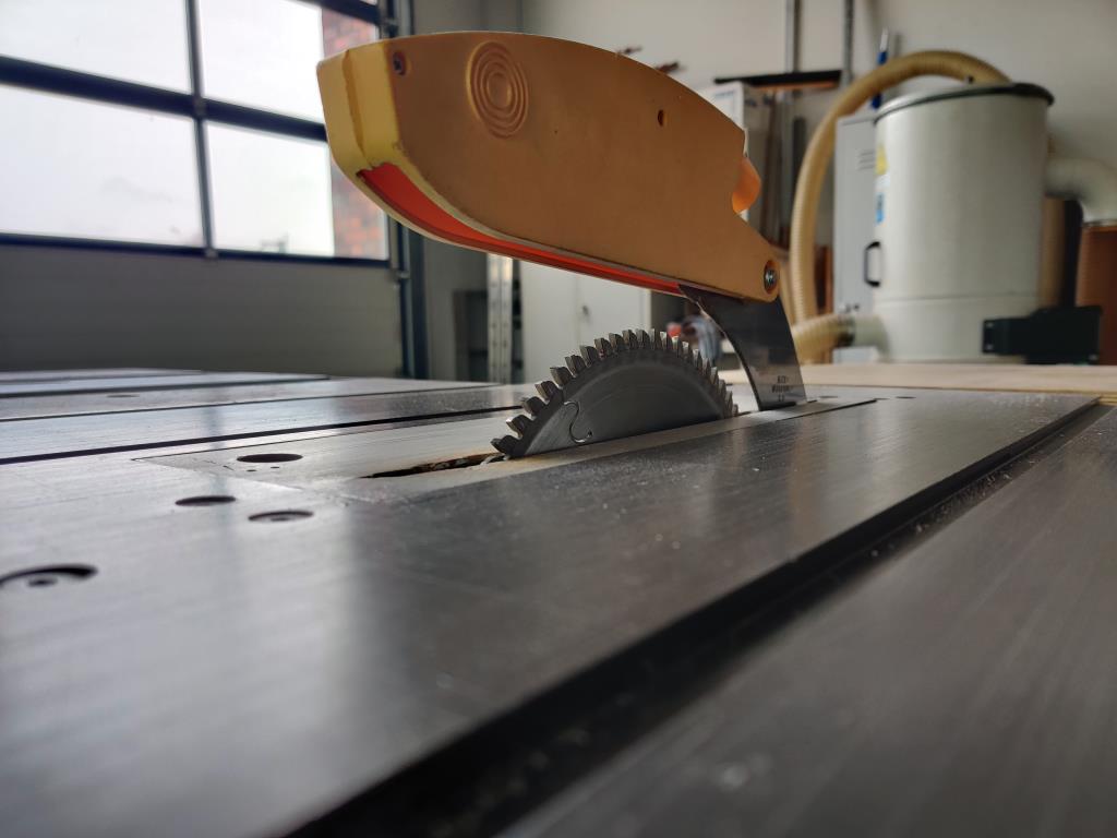 Werkstatt/ Klempnereinrichtung aus dem Hafenumfeld-7