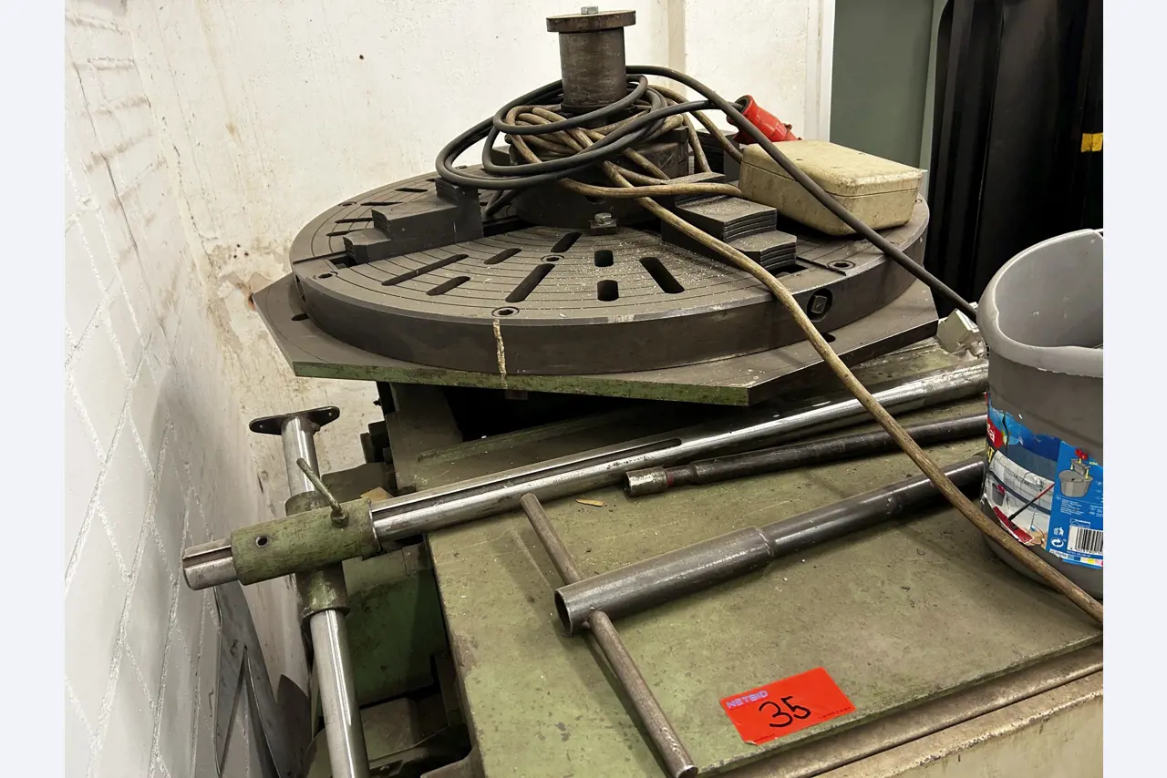 goed onderhouden technische uitrusting van het havengebied-5