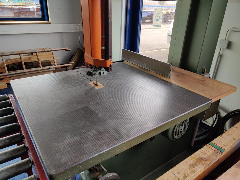 Equipos de taller y fontanería de la zona portuaria-8