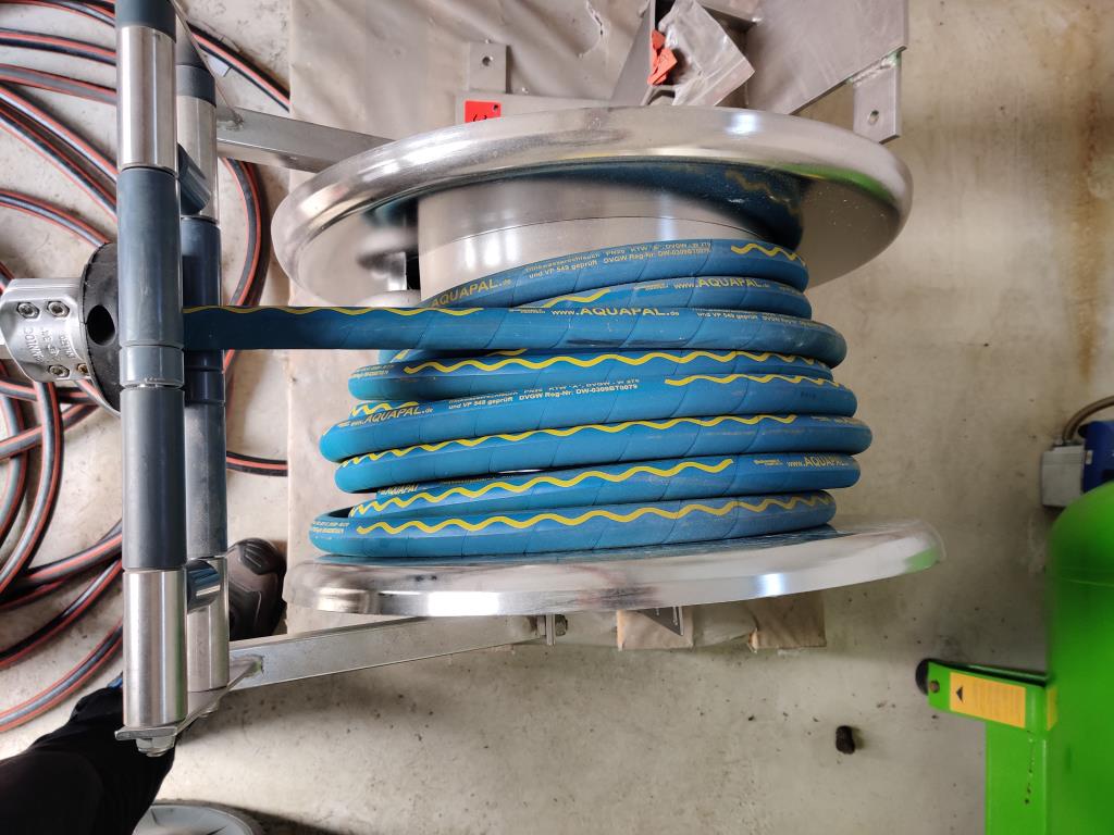 Wyposażenie warsztatowe/kanalizacyjne z terenu portu-16