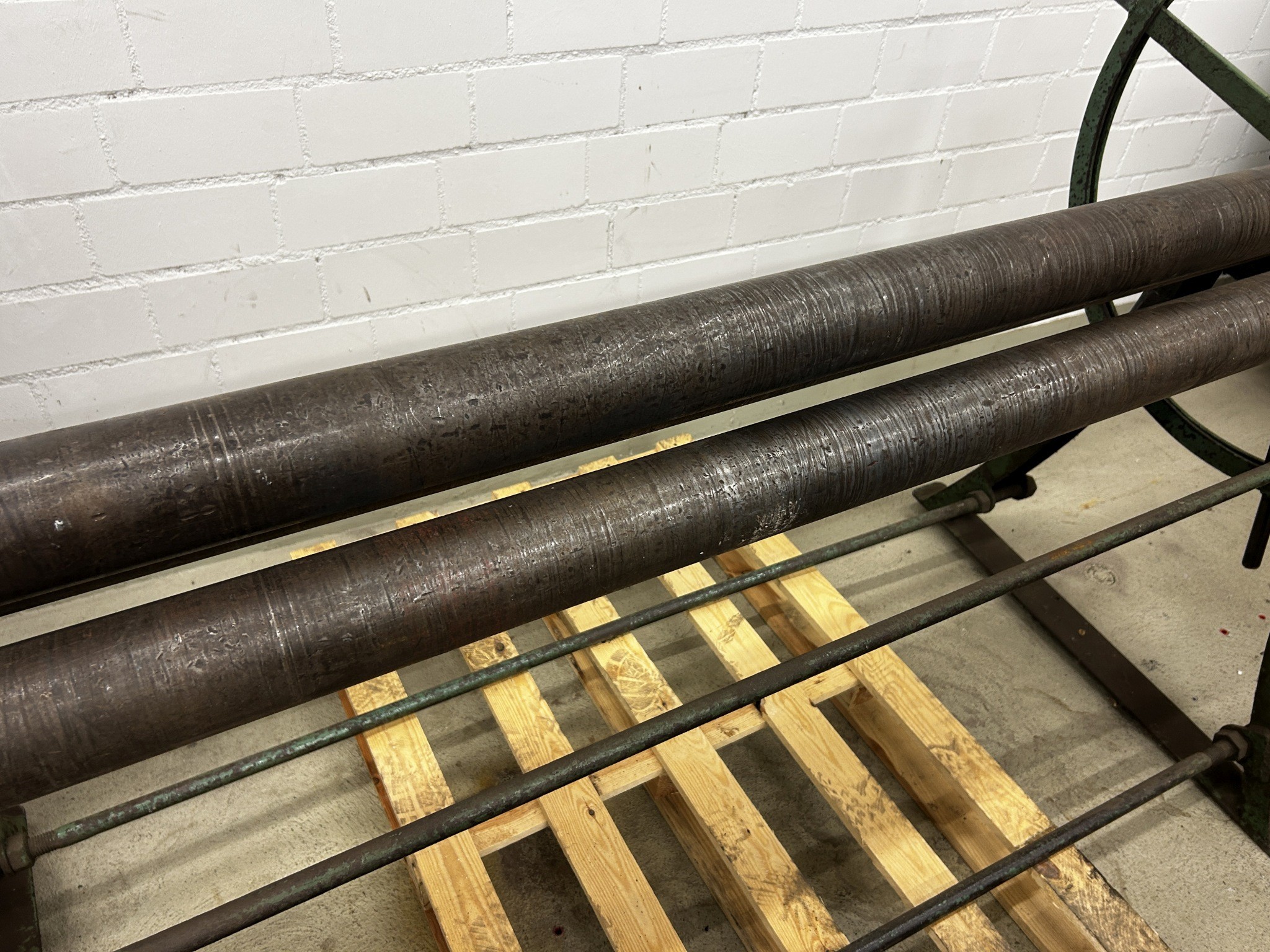 Equipos de taller y fontanería de la zona portuaria-4