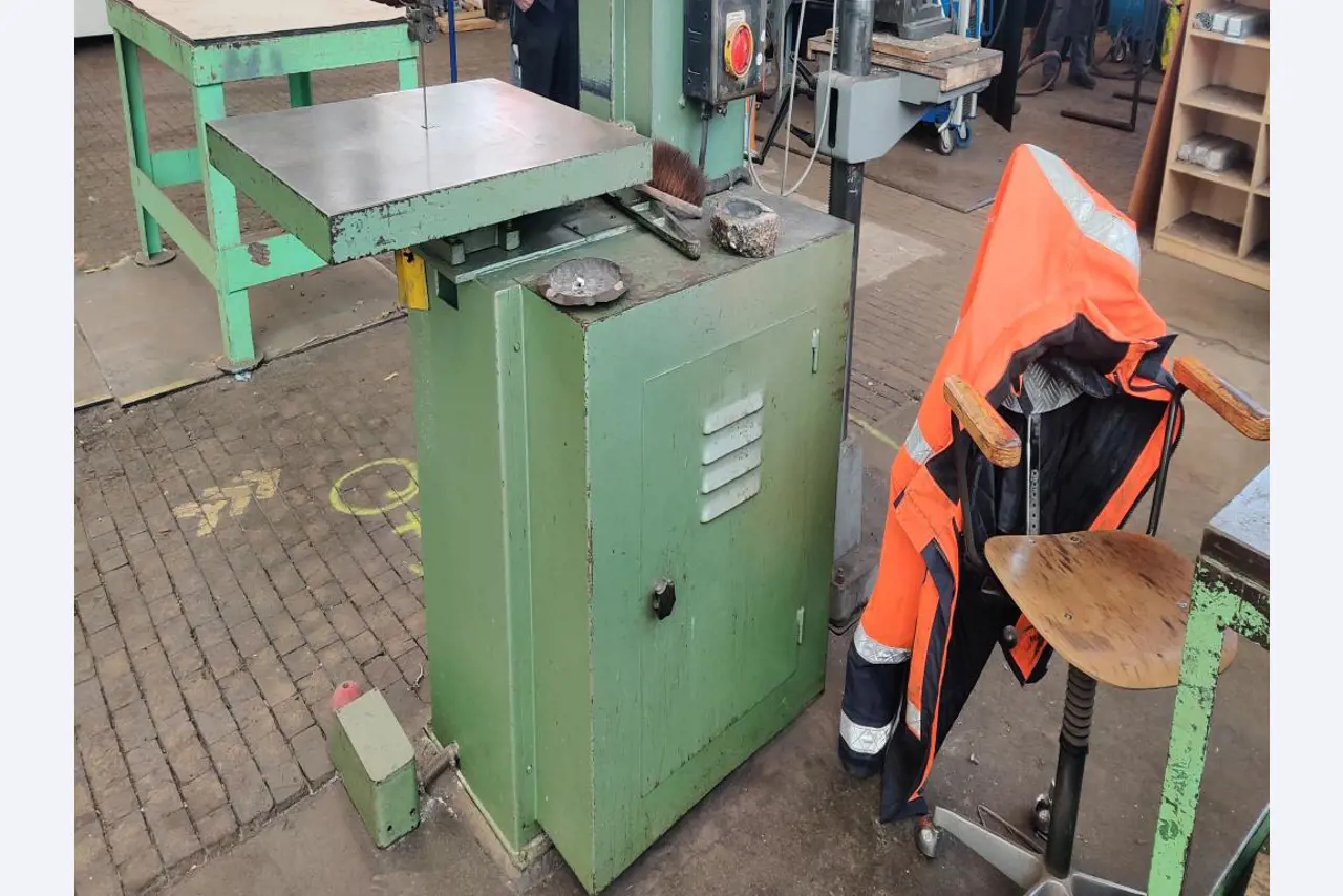 Workshop/plumbing equipment from the harbour area-11