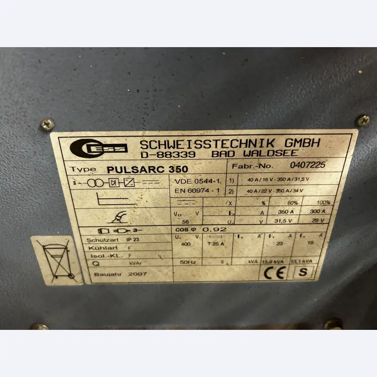 goed onderhouden technische uitrusting van het havengebied-3