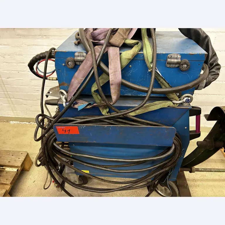 goed onderhouden technische uitrusting van het havengebied-5