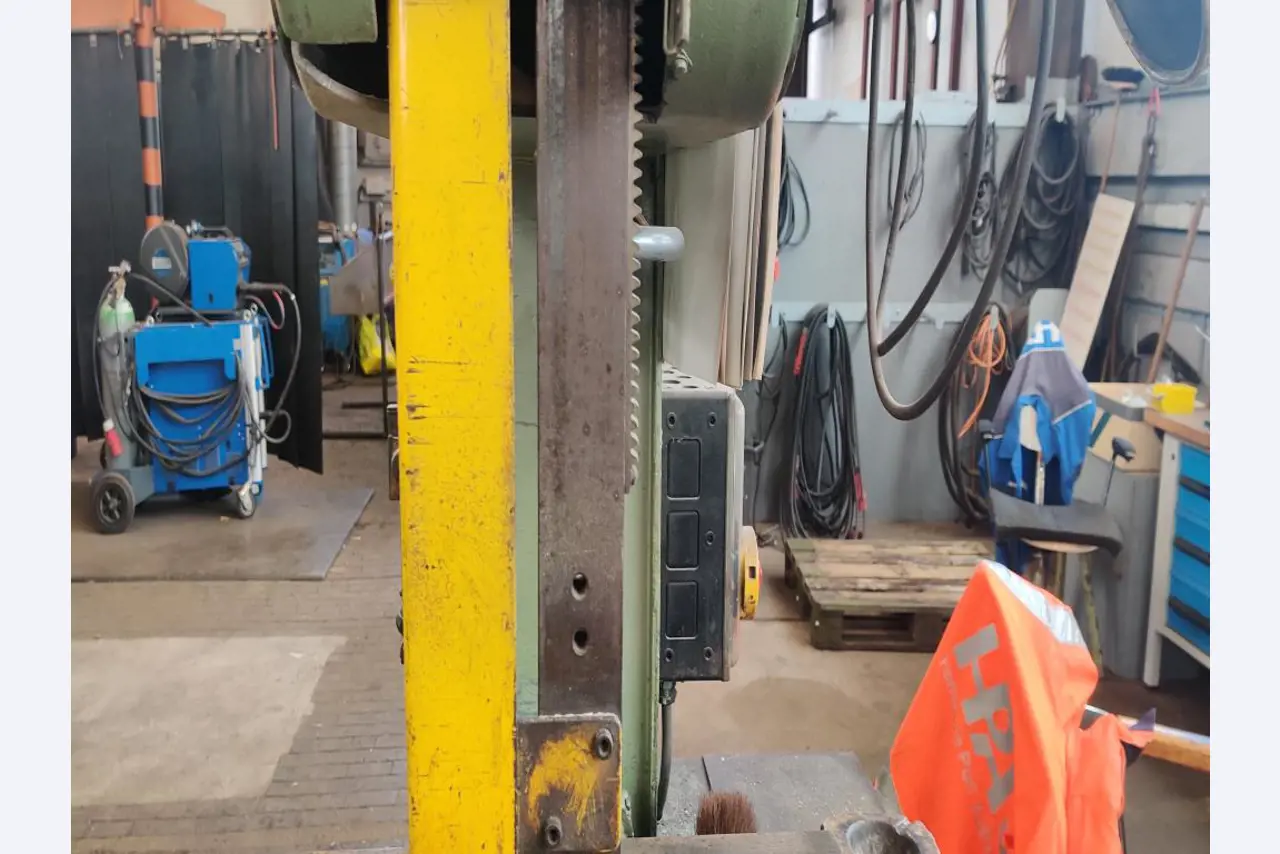 Workshop/plumbing equipment from the harbour area-9