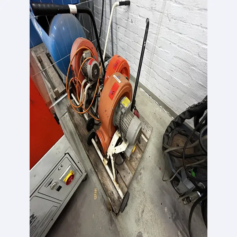 goed onderhouden technische uitrusting van het havengebied-3