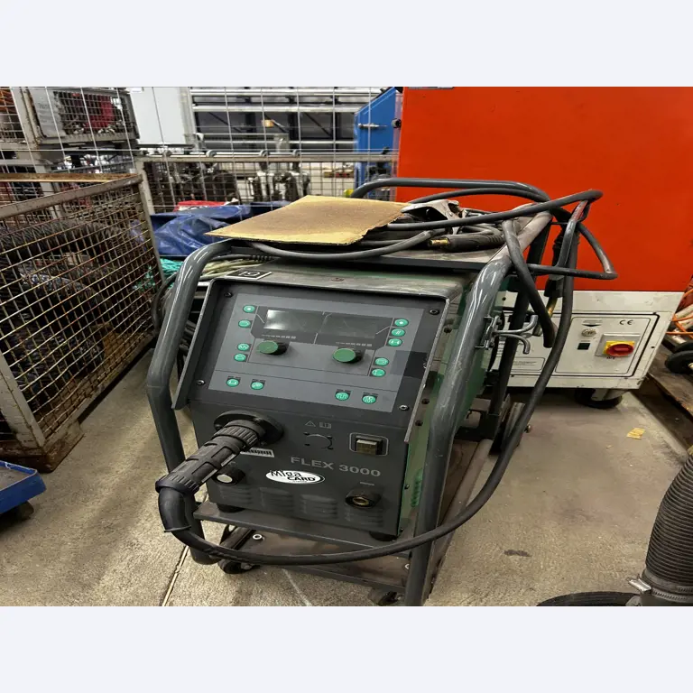 goed onderhouden technische uitrusting van het havengebied-3