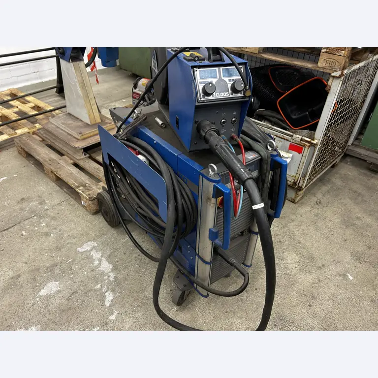 goed onderhouden technische uitrusting van het havengebied-3