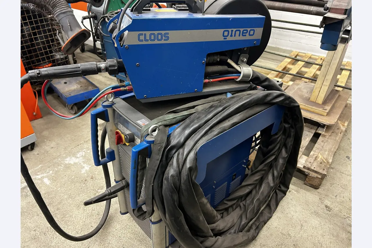 goed onderhouden technische uitrusting van het havengebied-5