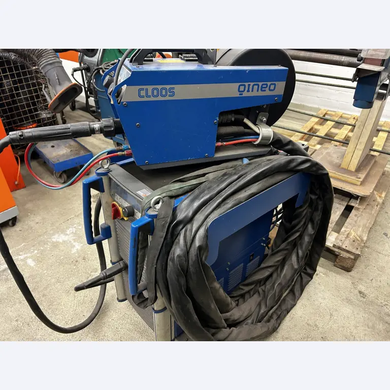 goed onderhouden technische uitrusting van het havengebied-5