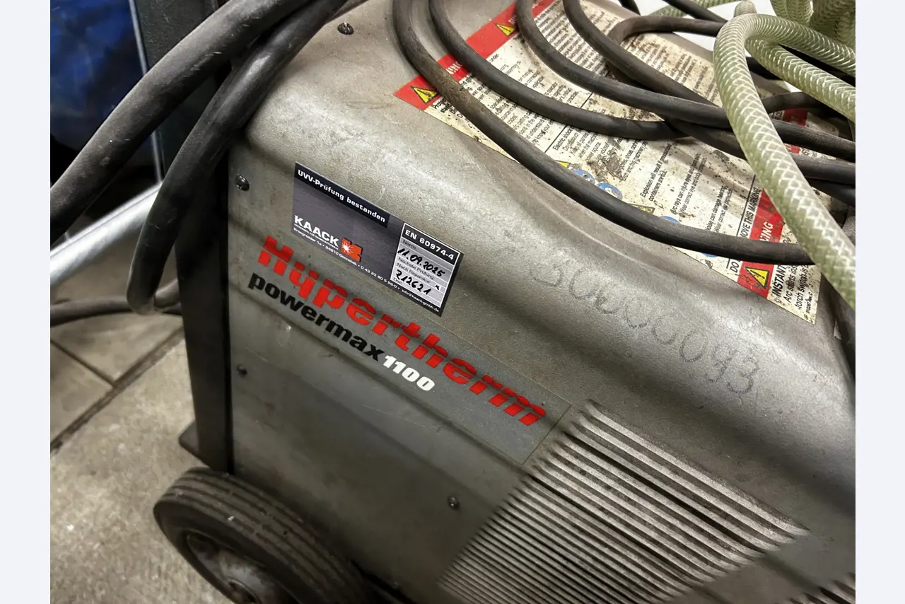 goed onderhouden technische uitrusting van het havengebied-2