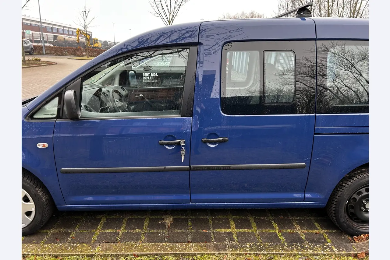 Werkstatt/ Klempnereinrichtung aus dem Hafenumfeld-12