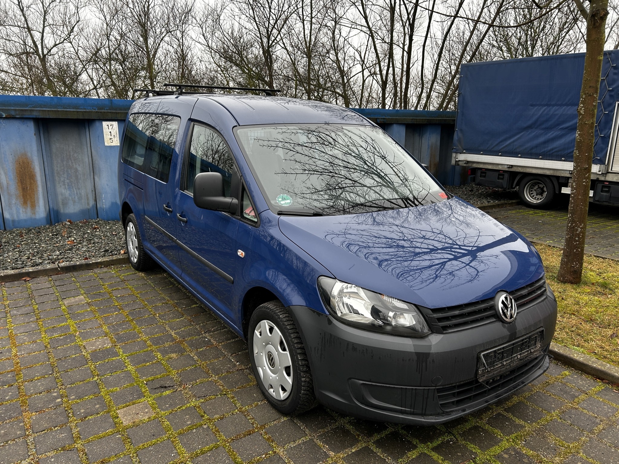 Technical equipment from the port environment-3