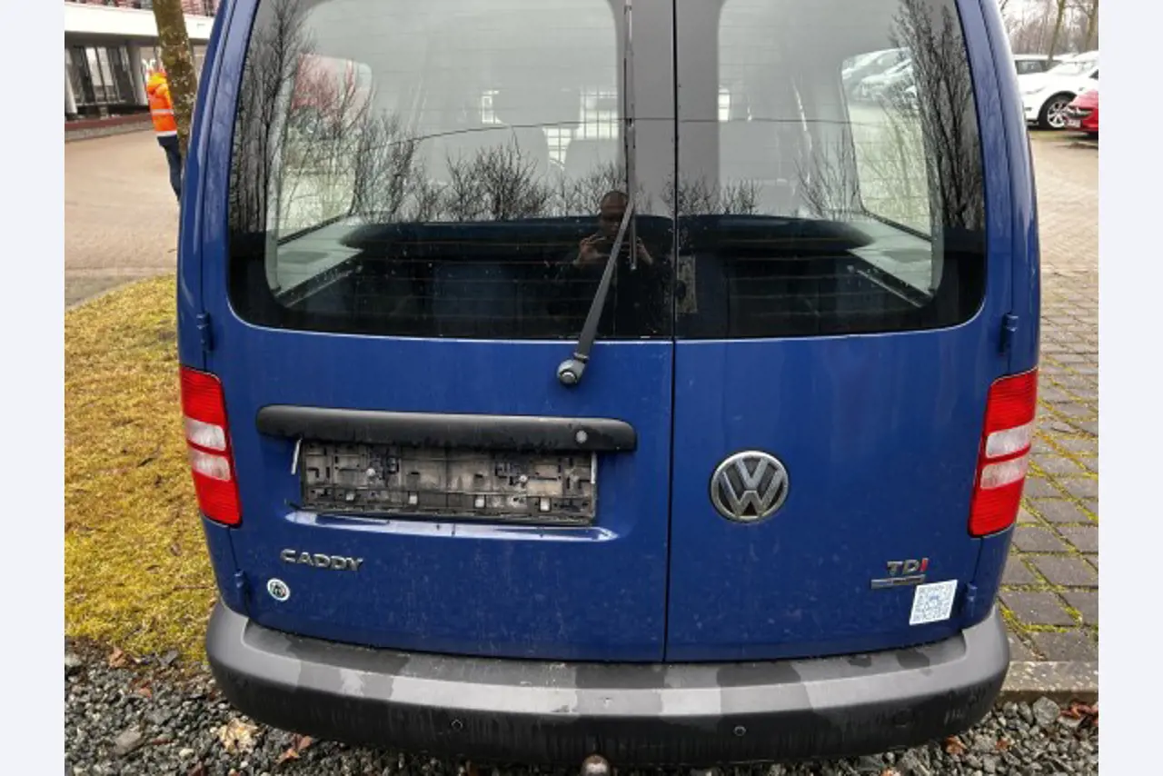 Working ship (direction finding boat) "Deepenschriewer IV" <br>and living barge "WS 3"-9