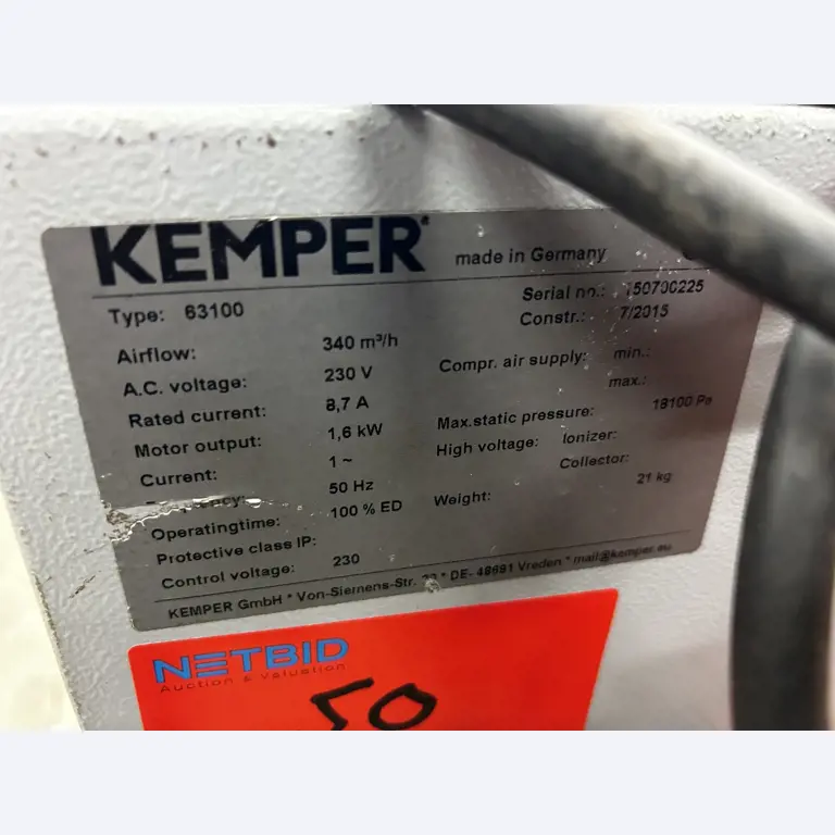 goed onderhouden technische uitrusting van het havengebied-2